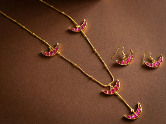 Gold tone pink kundan jadau moon chain/necklace set dj-43153