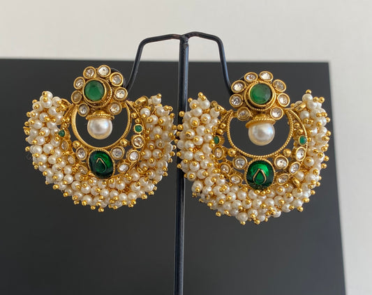 Antique Pearl Cluster Green Bali Earrings -dj13566