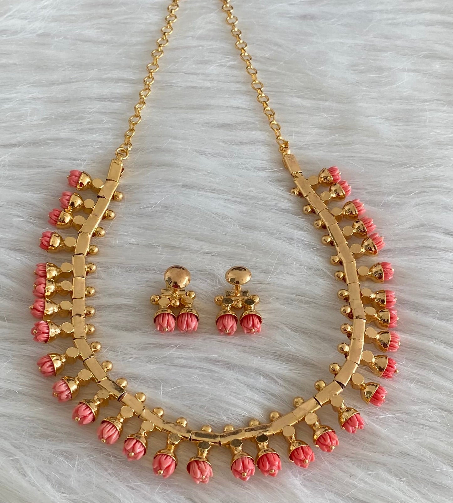 Gold tone green stone with pink tulip necklace set dj-54056