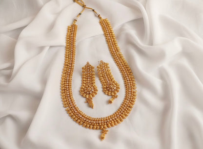 Antique gold tone Pearl Mango Short Haar With Long Earrings - DJ17139