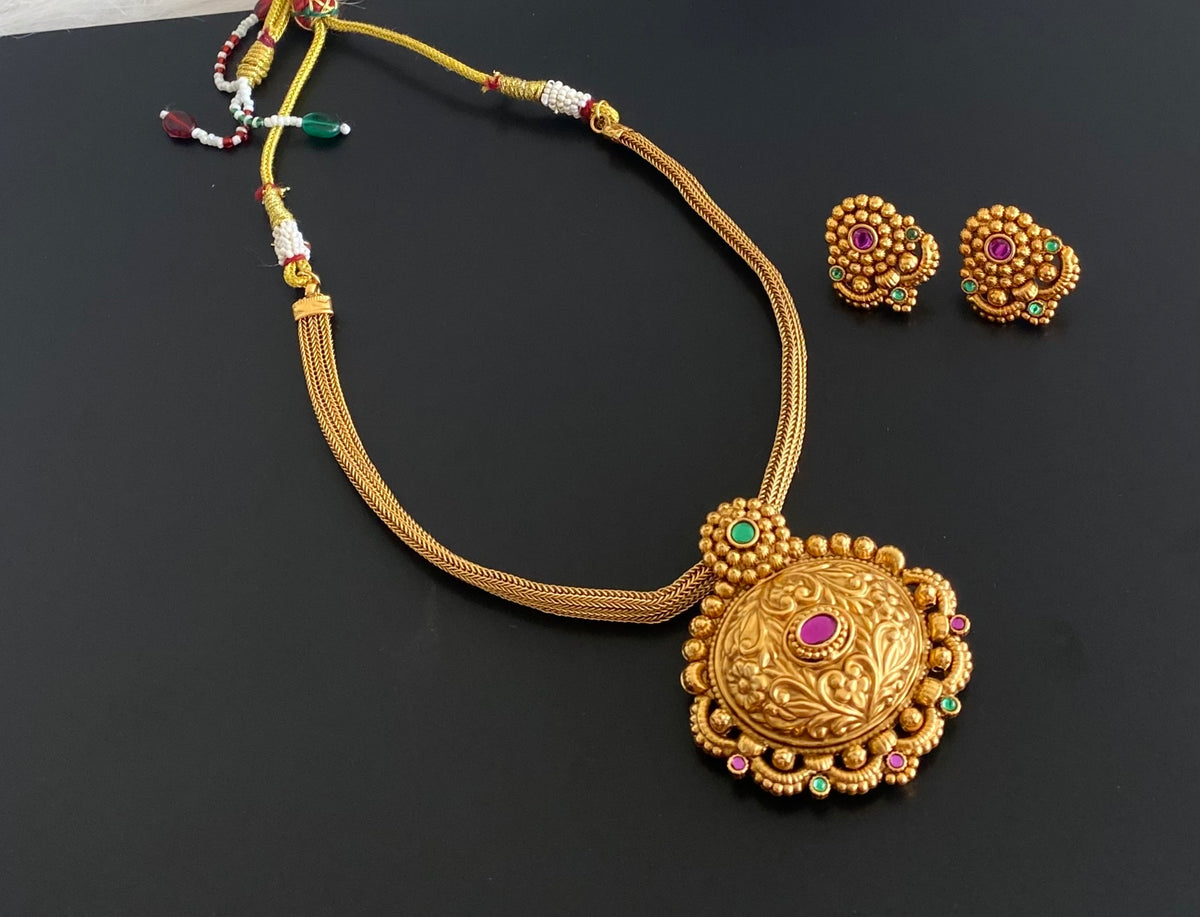 Antique gold tone pink-green stone choker necklace set dj-54963