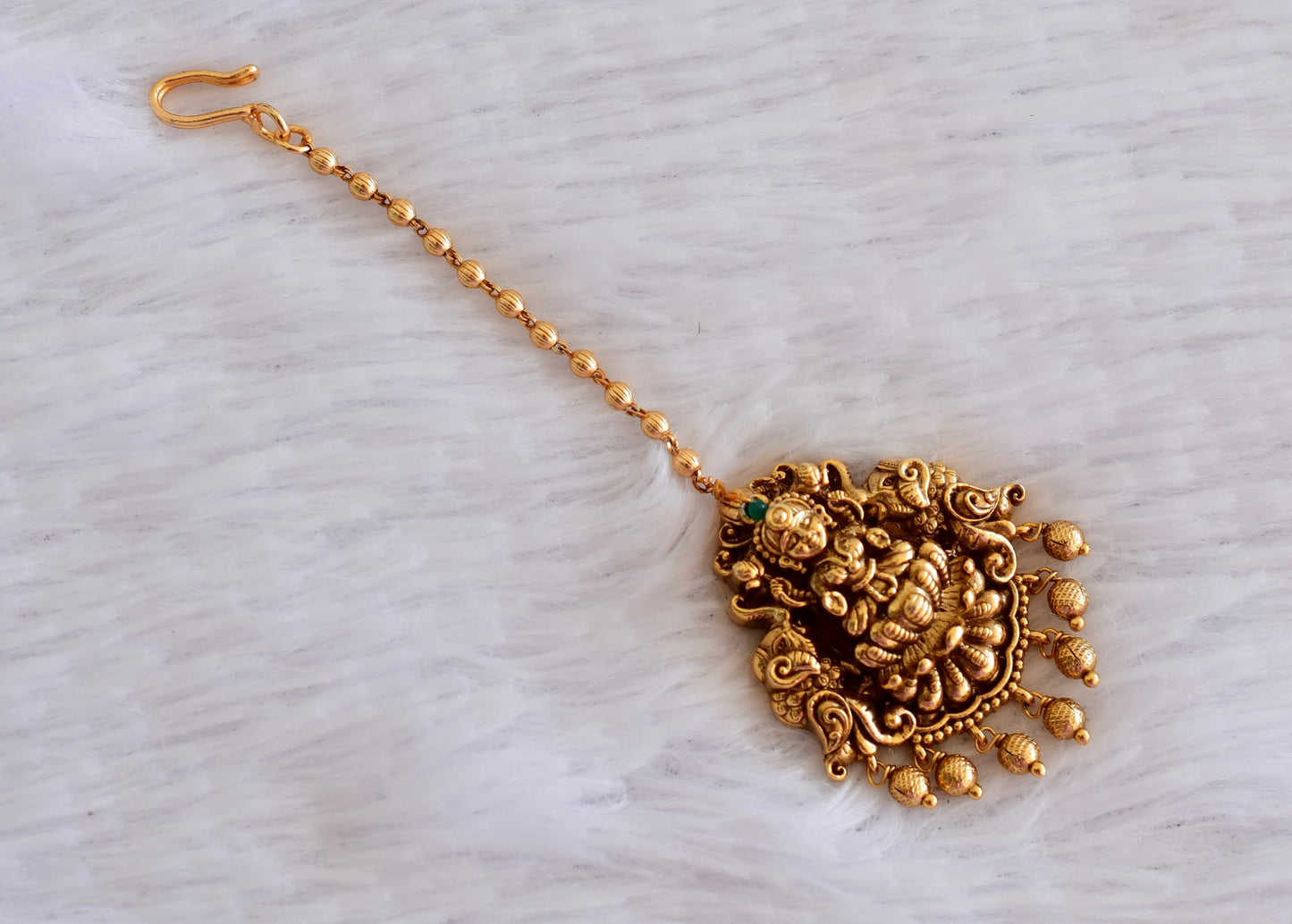 Antique gold tone lakshmi tikka dj-52985