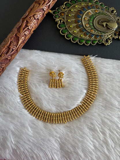Antique gold tone mango necklace set dj-52135
