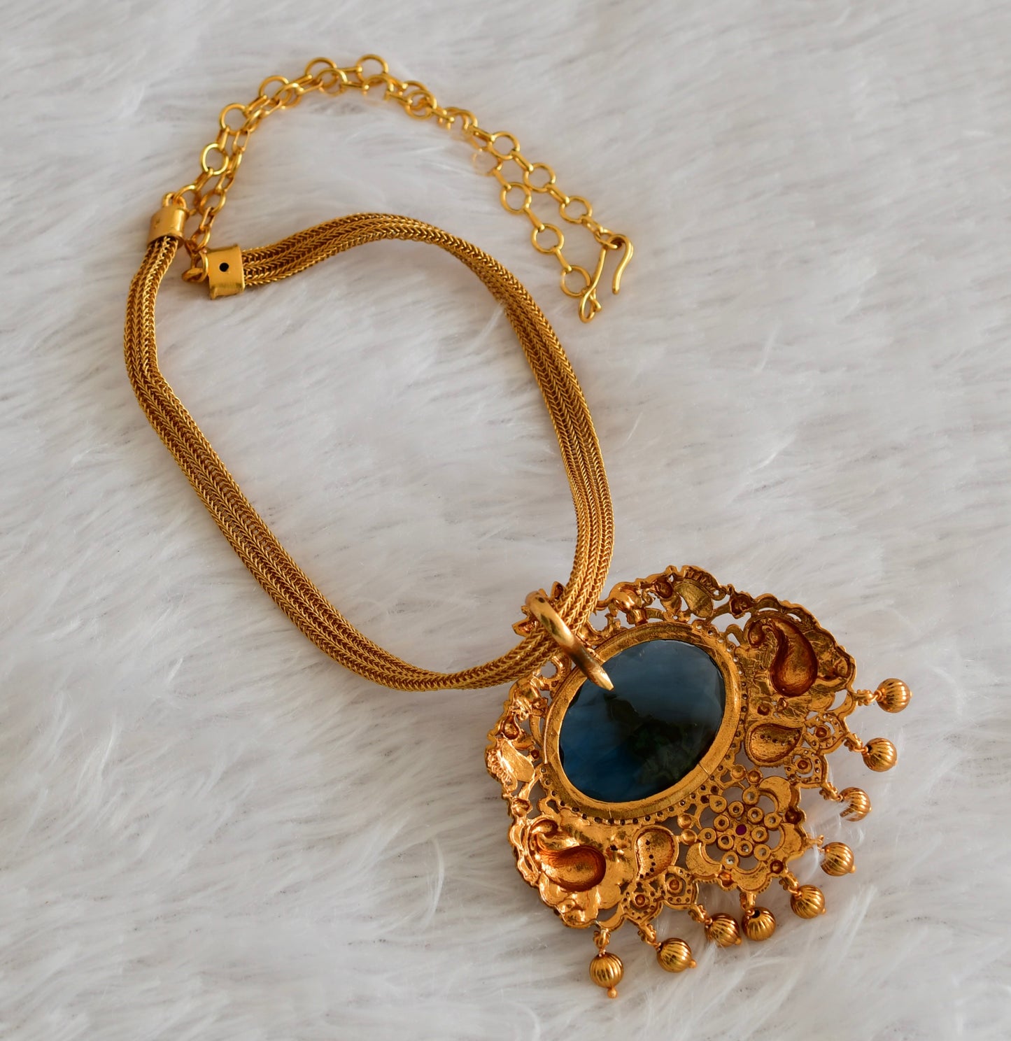 Matte finish big blue oval stone krishna choker/necklace dj-54018