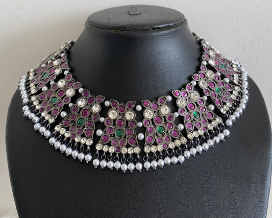Black finish precious kemp-green-white pearl necklace dj-53956