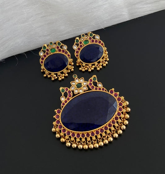 Matte finish peacock big blue oval stone pendant set dj-54496