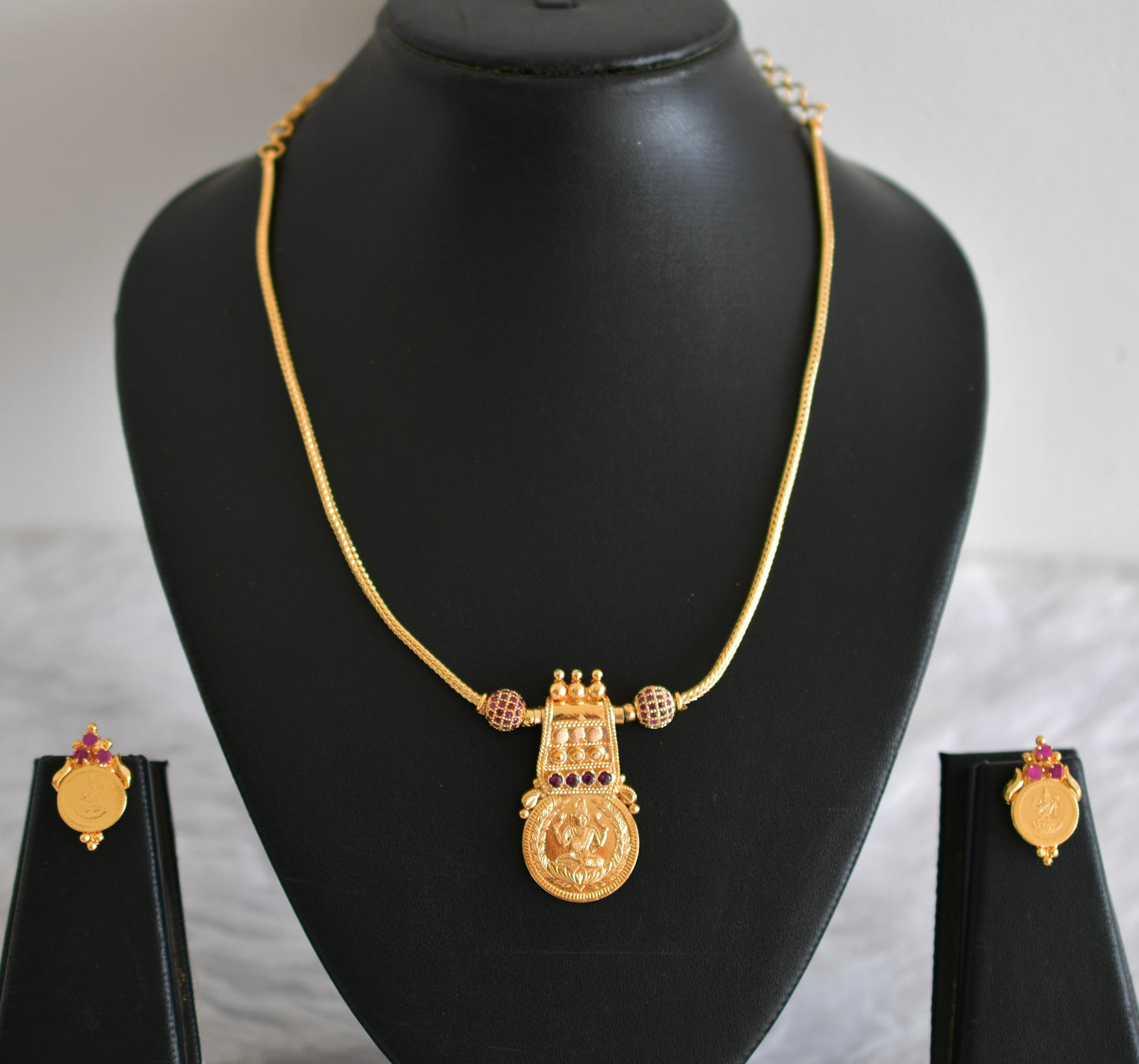 Gold tone kerala style ruby lakshmi coin necklace set dj-52688
