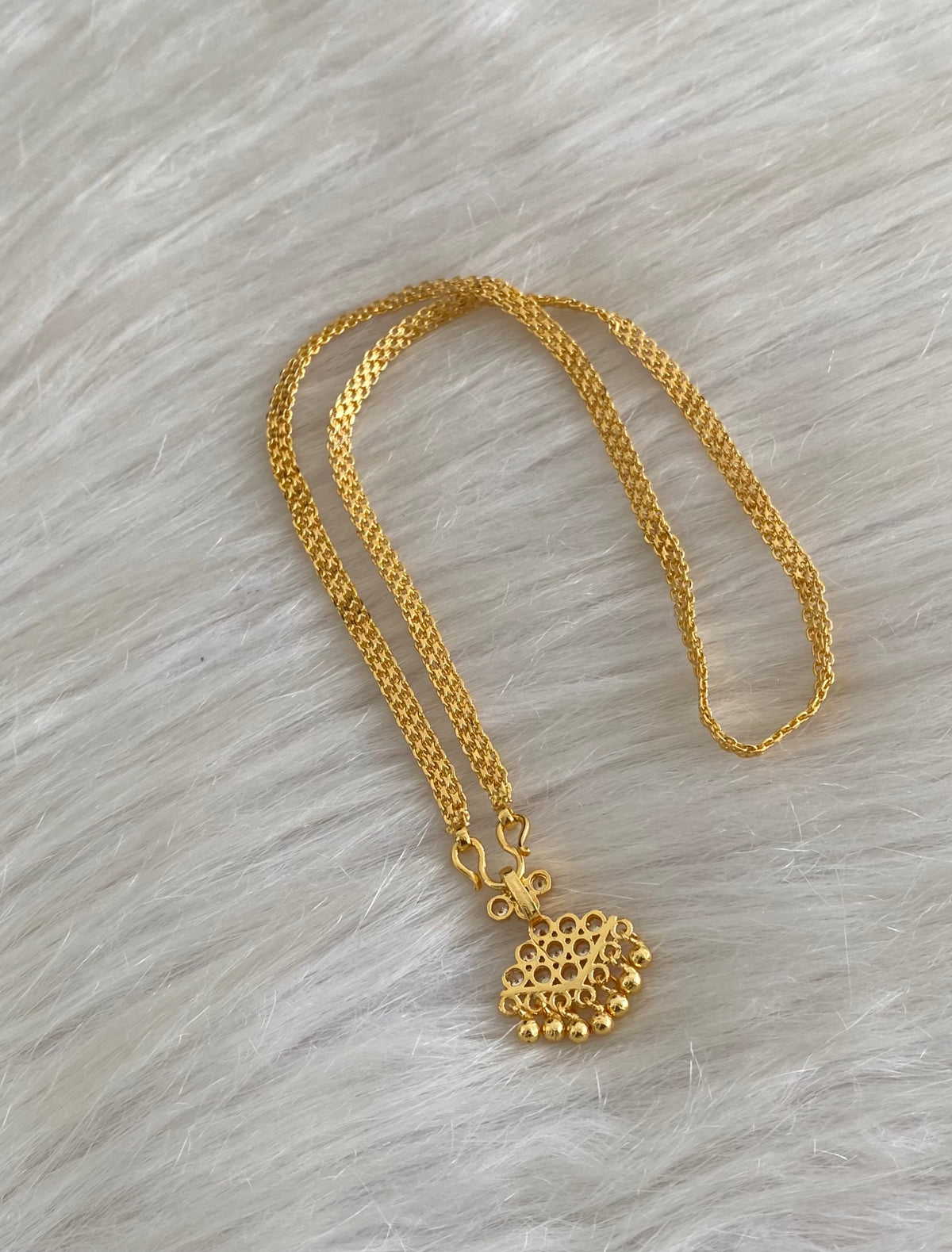 Gold tone 18 inches chain with white stone pathakkam pendant dj-54905