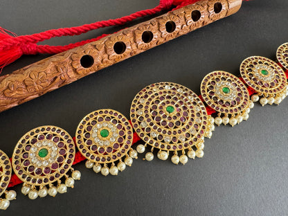 Gold tone precious kemp-green-white pearl round waist band dj-52306