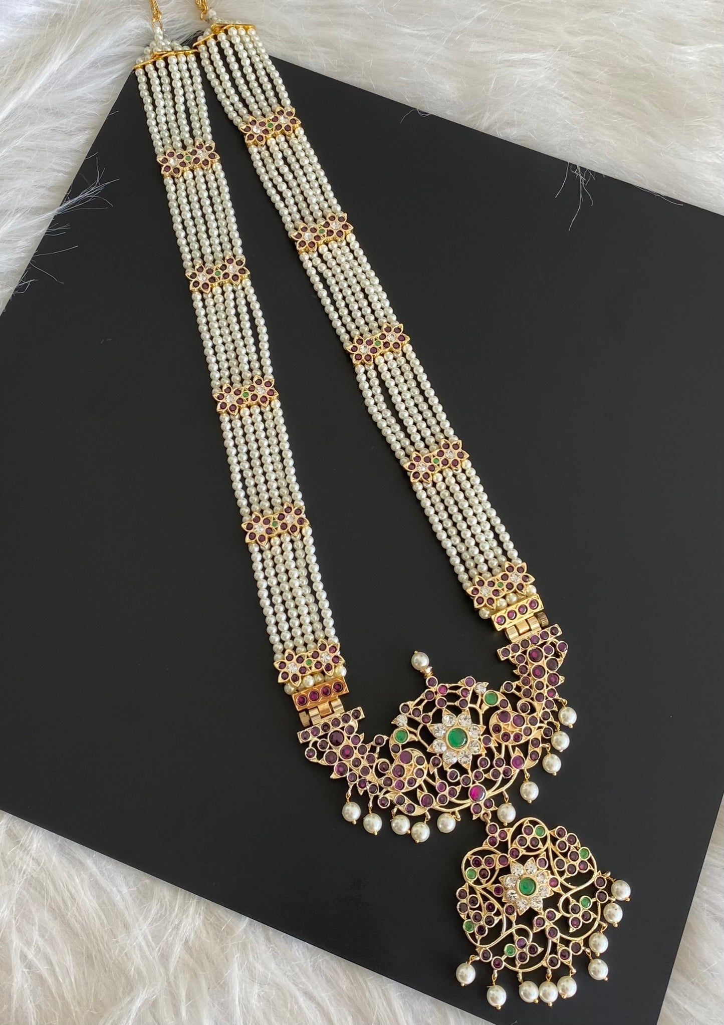 Gold tone precious kemp-green-white pearl flower peacock haar dj-54681