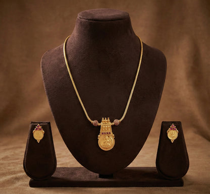 Gold tone kerala style ruby lakshmi coin necklace set dj-52688