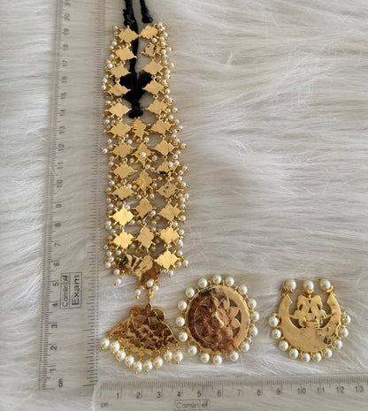 Gold tone precious kemp-green-white pearl cluster with sun and moon head set dj-50790