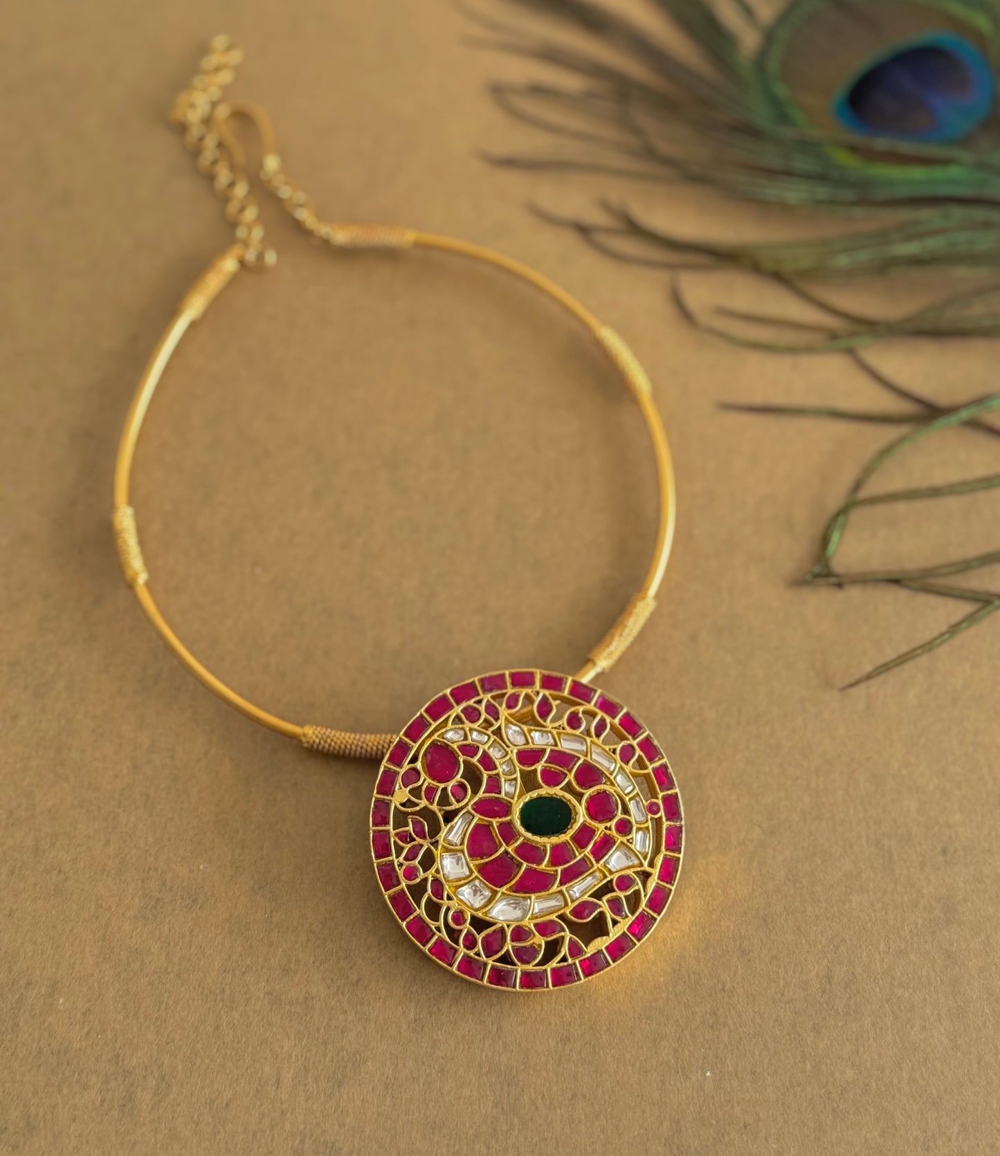 Matte finish pink-green-white kundan jadau round hasli peacock necklace dj-51533
