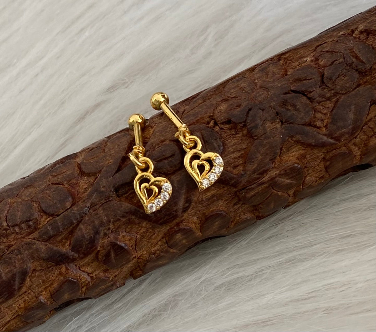 Gold tone cz white stone bugadi screw earrings dj-55122
