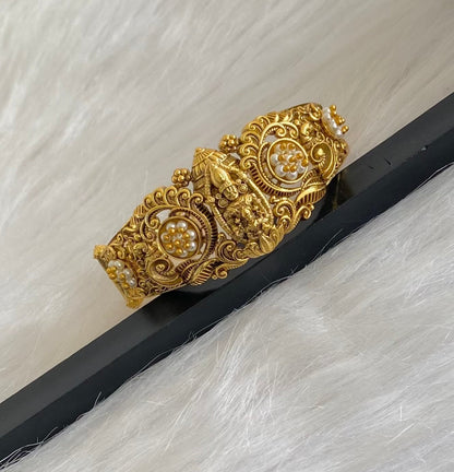 Antique gold tone shri thirumal pearl screw type kada/bracelet dj-54856