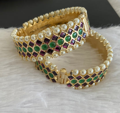 Gold tone precious kemp-green pearl screw bangles(2.4) dj-53375