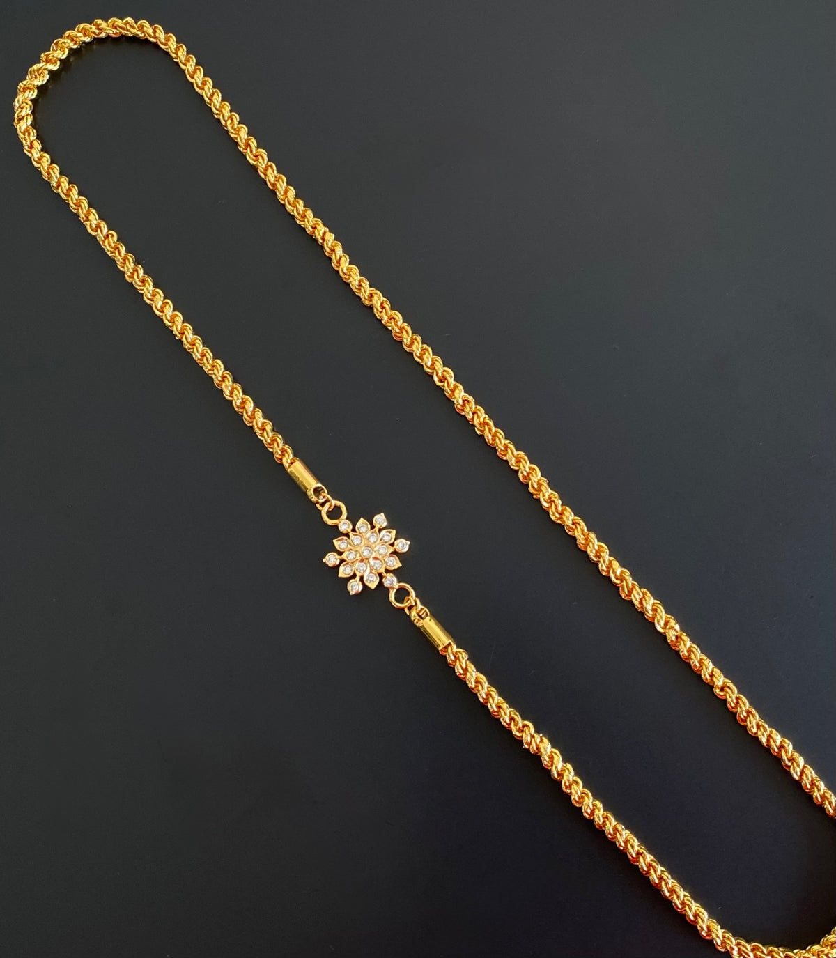 Gold tone white stone flower 24 inches mugappu chain dj-54914