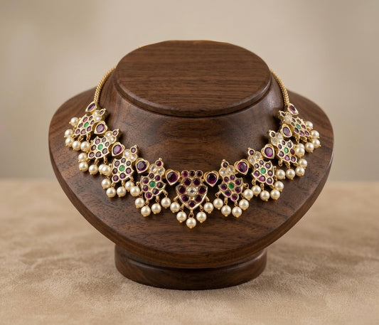 Gold tone precious kemp-green-white pearl necklace dj-53233