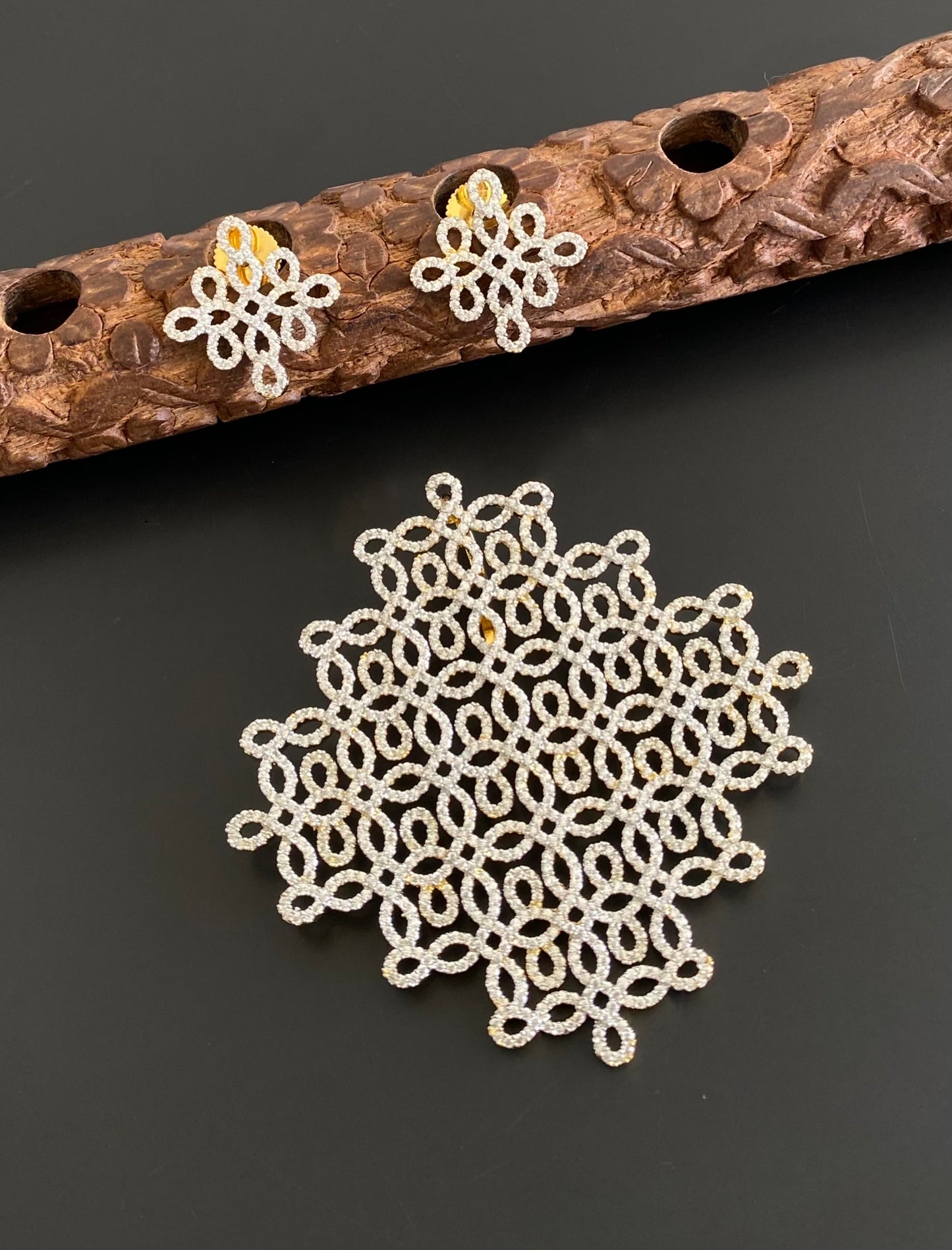 Two tone cz white rangoli pendant set dj-53350