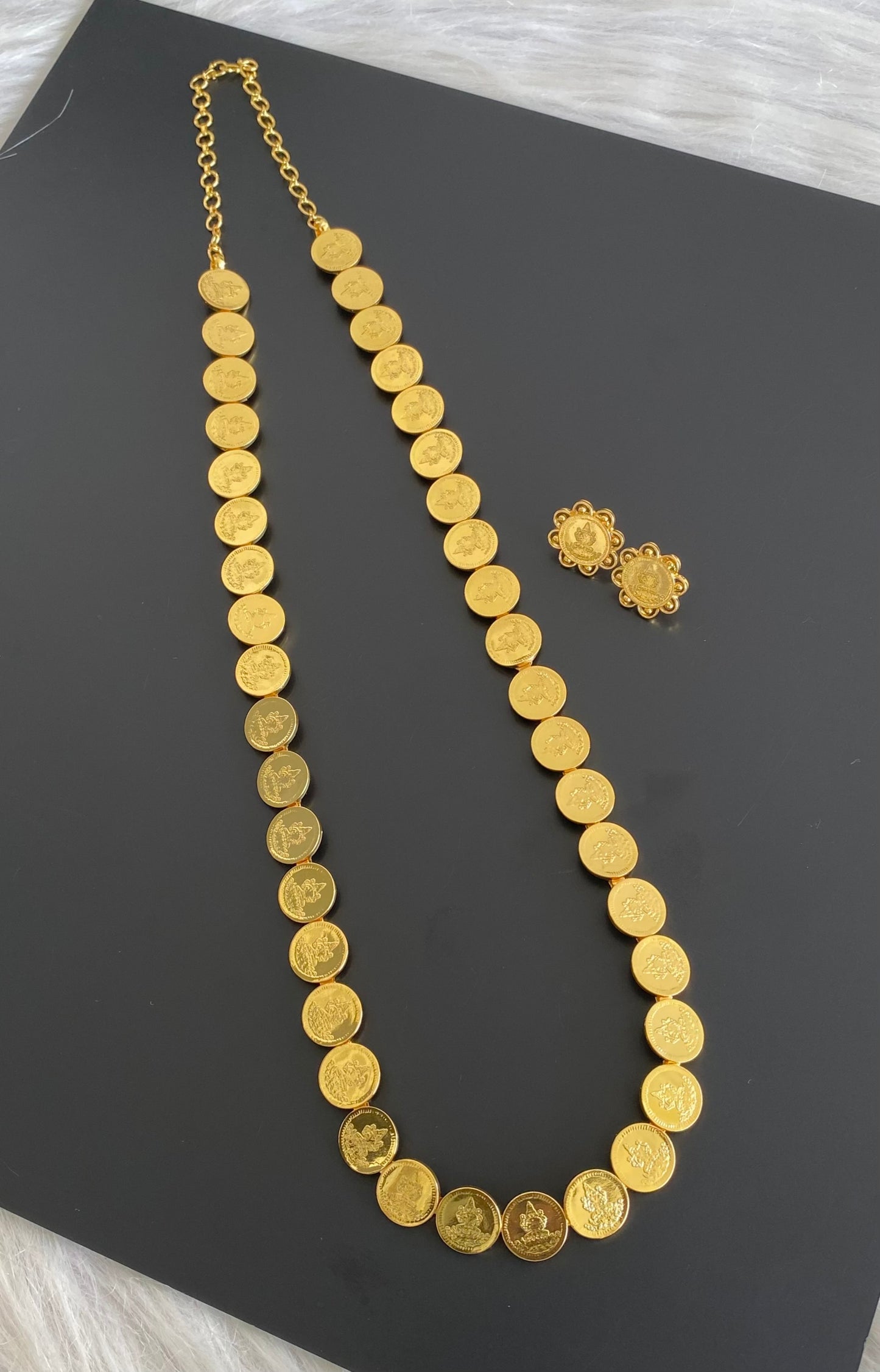 Gold tone lakshmi coin haar set dj-54209