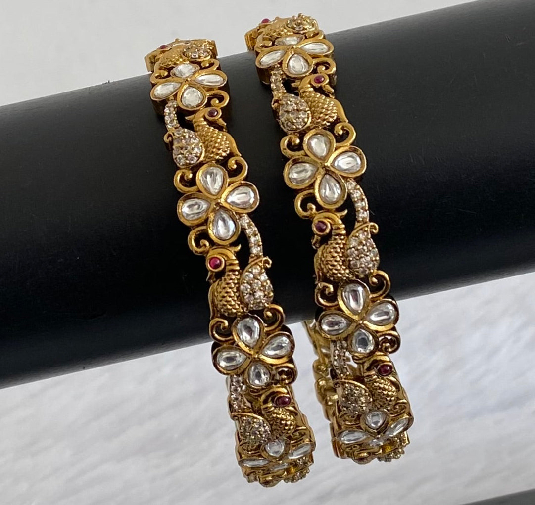 Antique gold tone pink-white stone peacock bangles(2.6) dj-53494