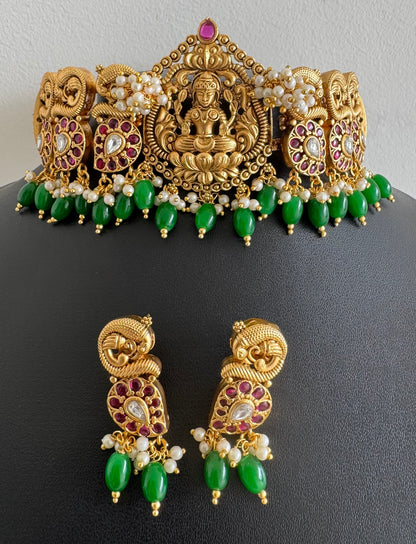 Matte finish real kemp-white lakshmi peacock choker necklace set dj-51335