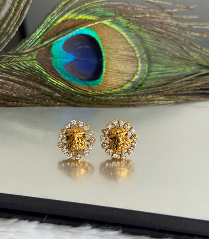 Matte finish white lakshmi round stud/earrings dj-51582