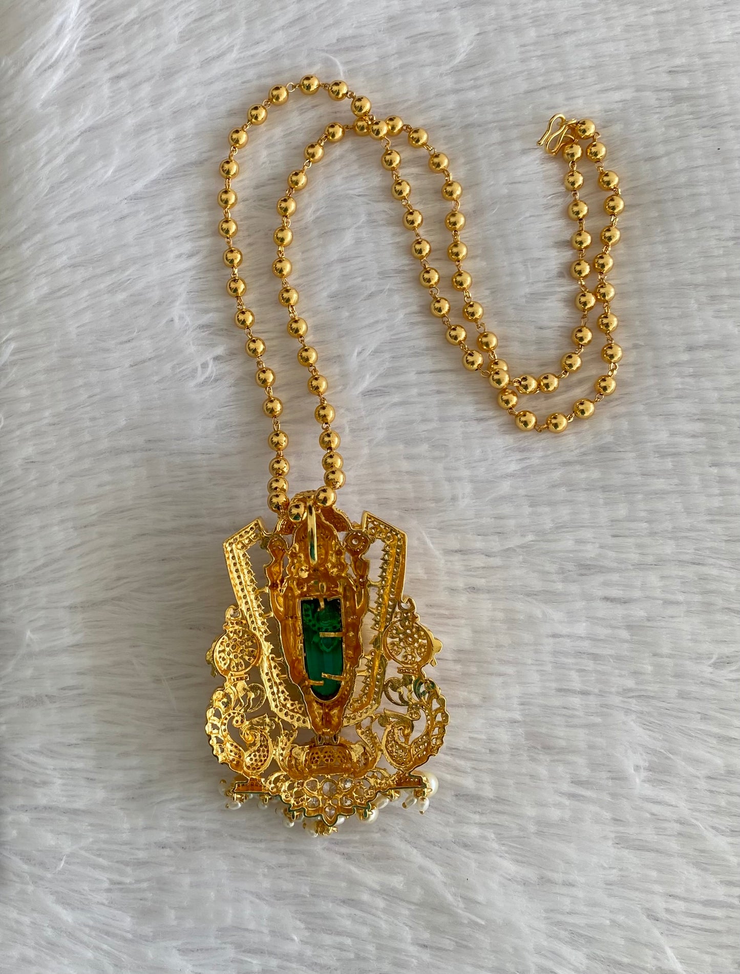 Gold tone 24 inches chain with green Shri Thirumal pearl pendant dj-53250