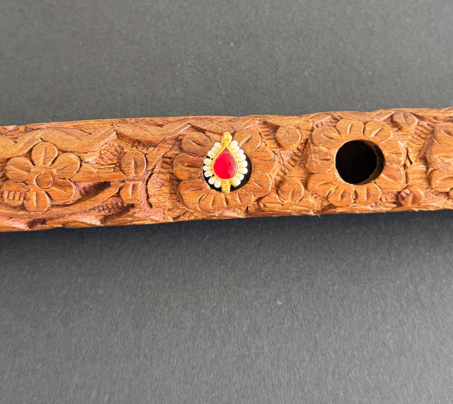 Gold tone pink pearl thilak kundan jadau flower Nose Pin Dj-51424