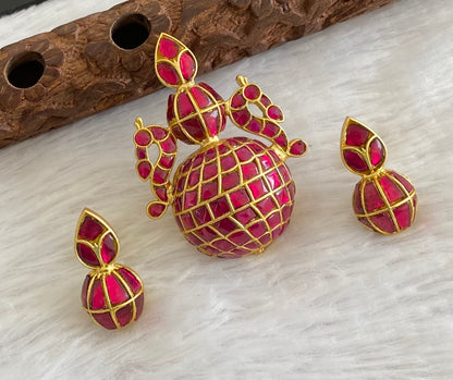 Mate gold tone pink kundan jadau kalash pendant set Dj-53527