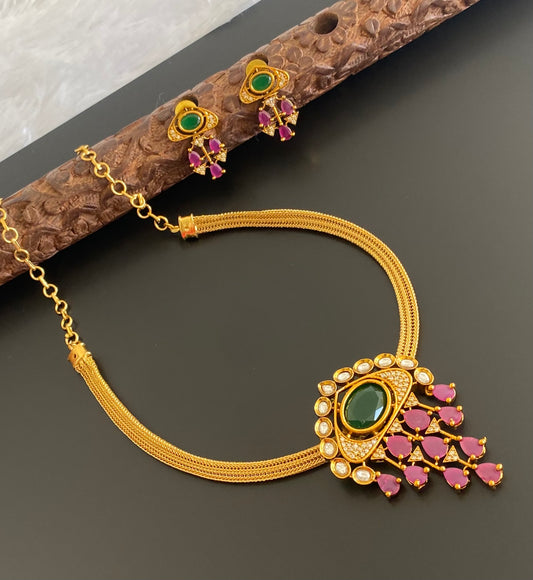 Matte finish ruby-green-white stone choker/necklace set dj-54022