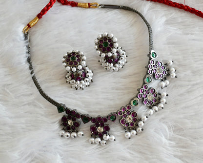Black finish precious kemp-green-white pearl necklace set dj-53351