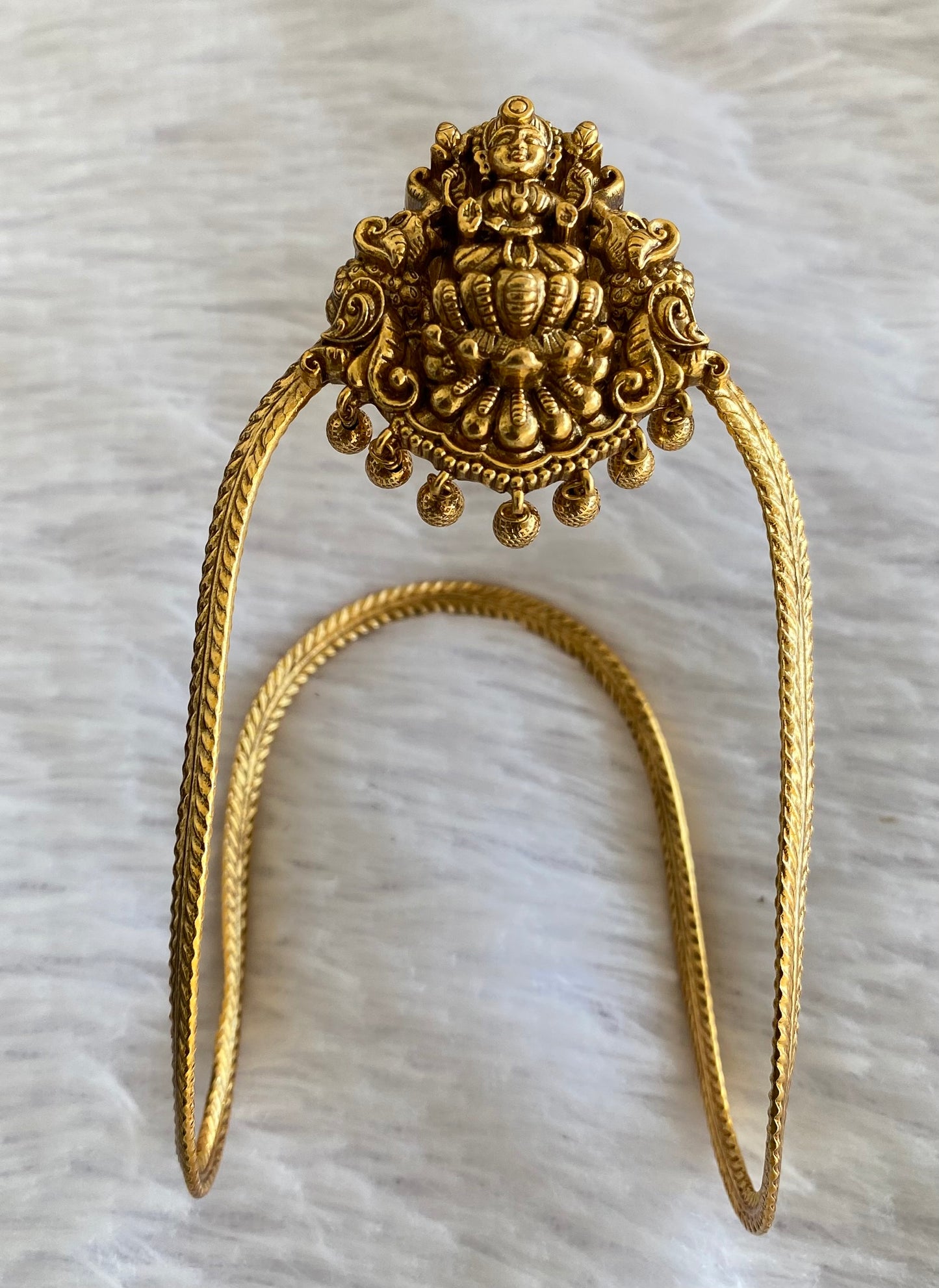 Antique gold tone Lakshmi Vanki/Bajuband dj-52742