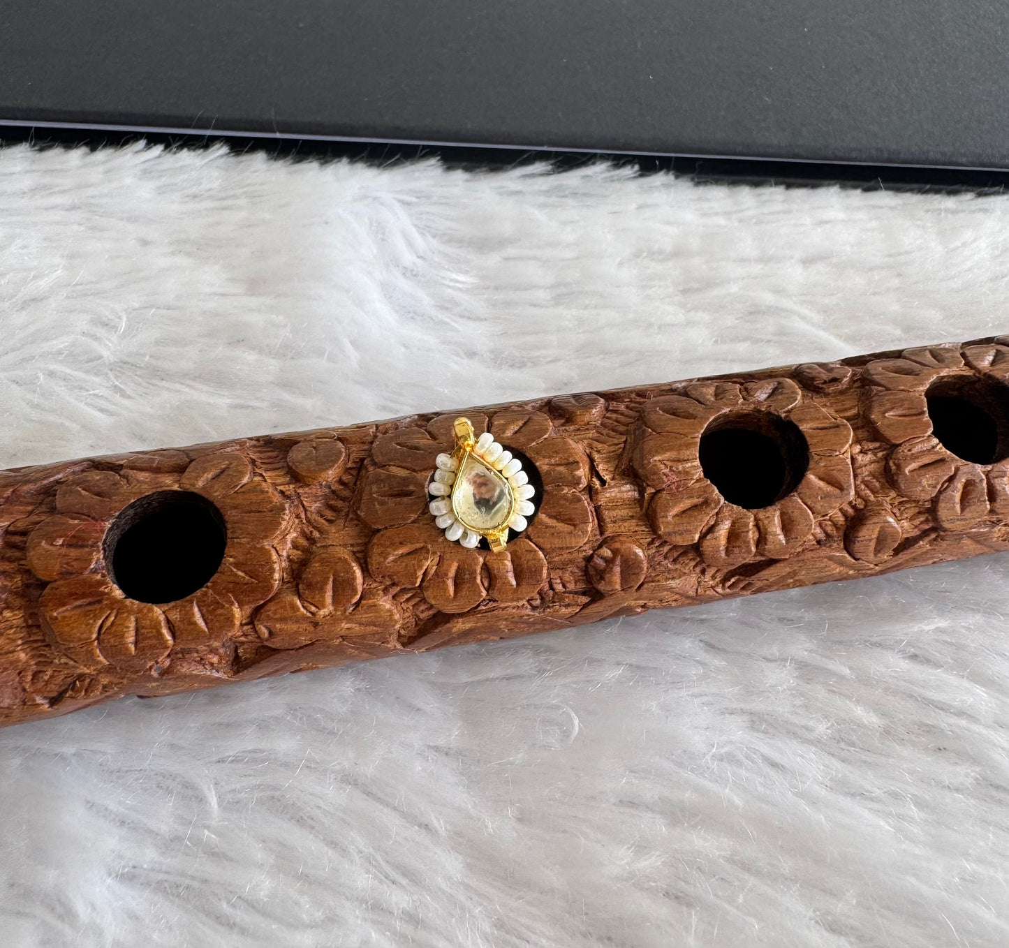 Gold tone white pearl thilak kundan jadau flower Nose Pin Dj-51425