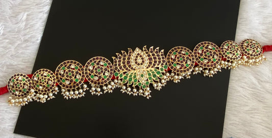 Gold tone precious kemp-green-white pearl round peacock lotus waist band dj-53376