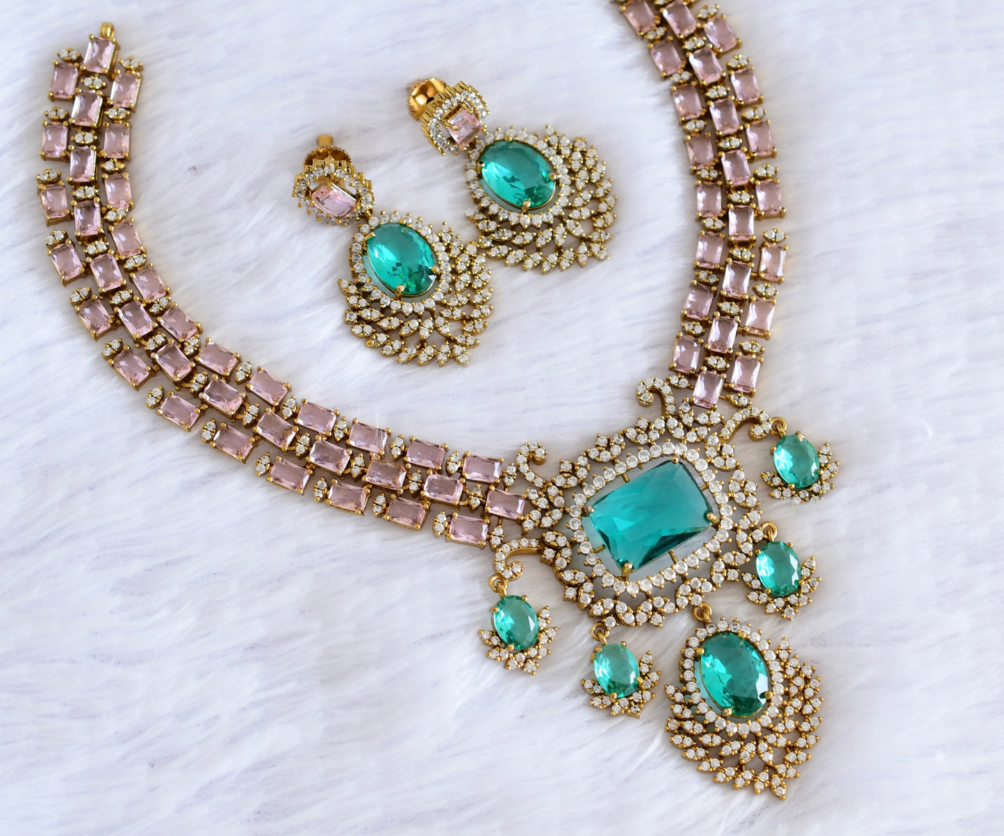 Antique gold tone cz baby pink- green necklace set dj-53019