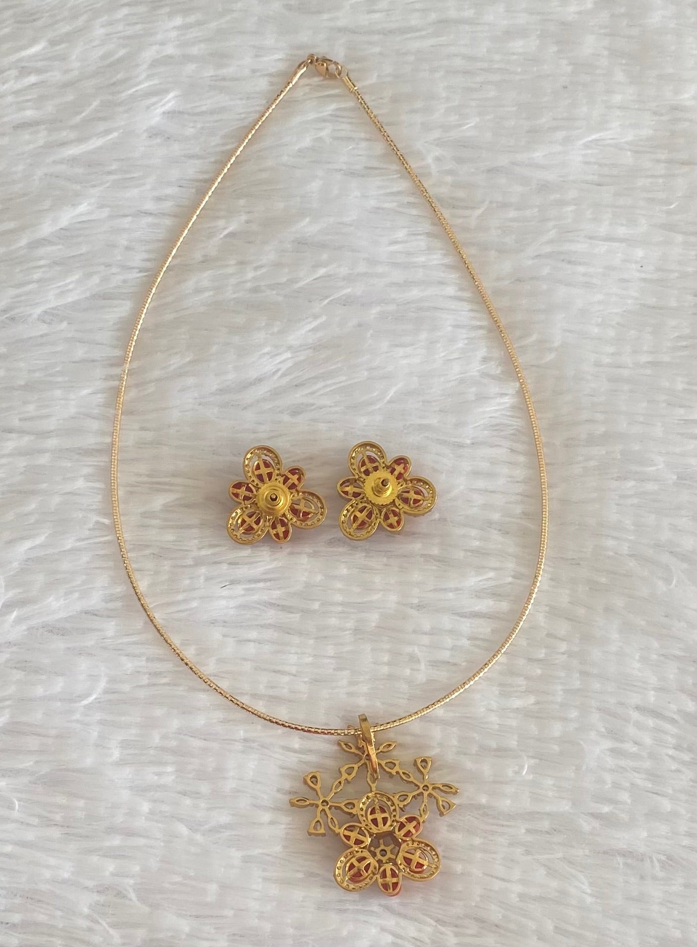Two tone cz coral beaded pendant set with kanti necklace dj-54000
