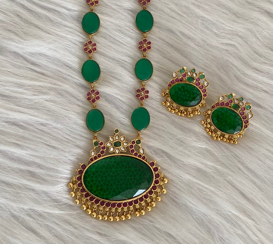 Matte finish kemp-big green oval stone peacock pendant short haar set dj-54253