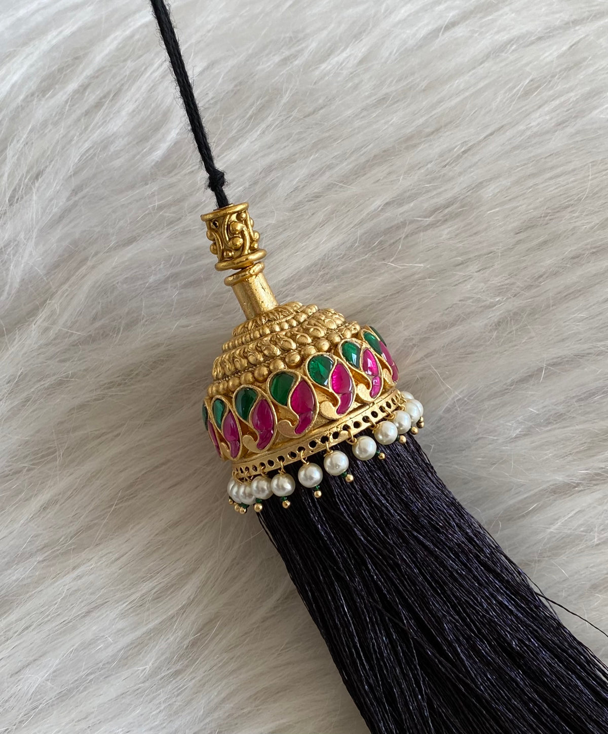 Matte finish kundan jadau pink-green stone mango pearl bridal kuppulu(Hair accessory) dj-55076