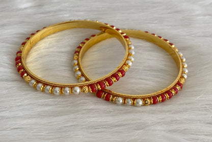 Gold tone coral-pearl beaded bangles(2.8) dj-53705