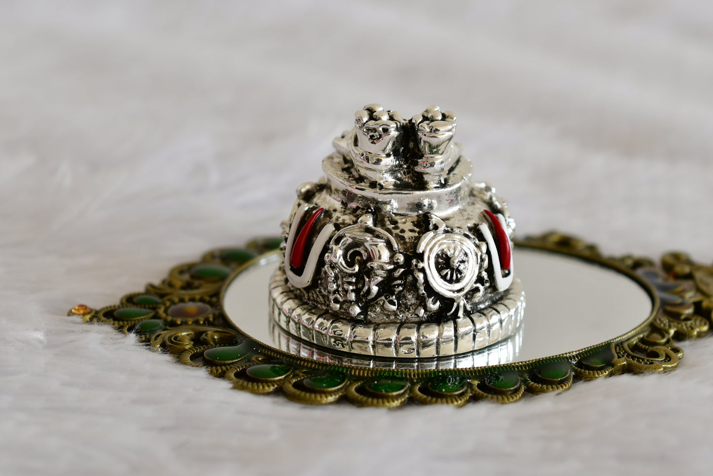 Silver tone Shri Thirumal padham dj-52328