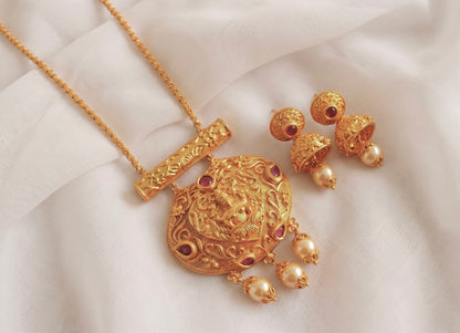 Matte finish ruby Lakshmi chain/necklace set -dj13217