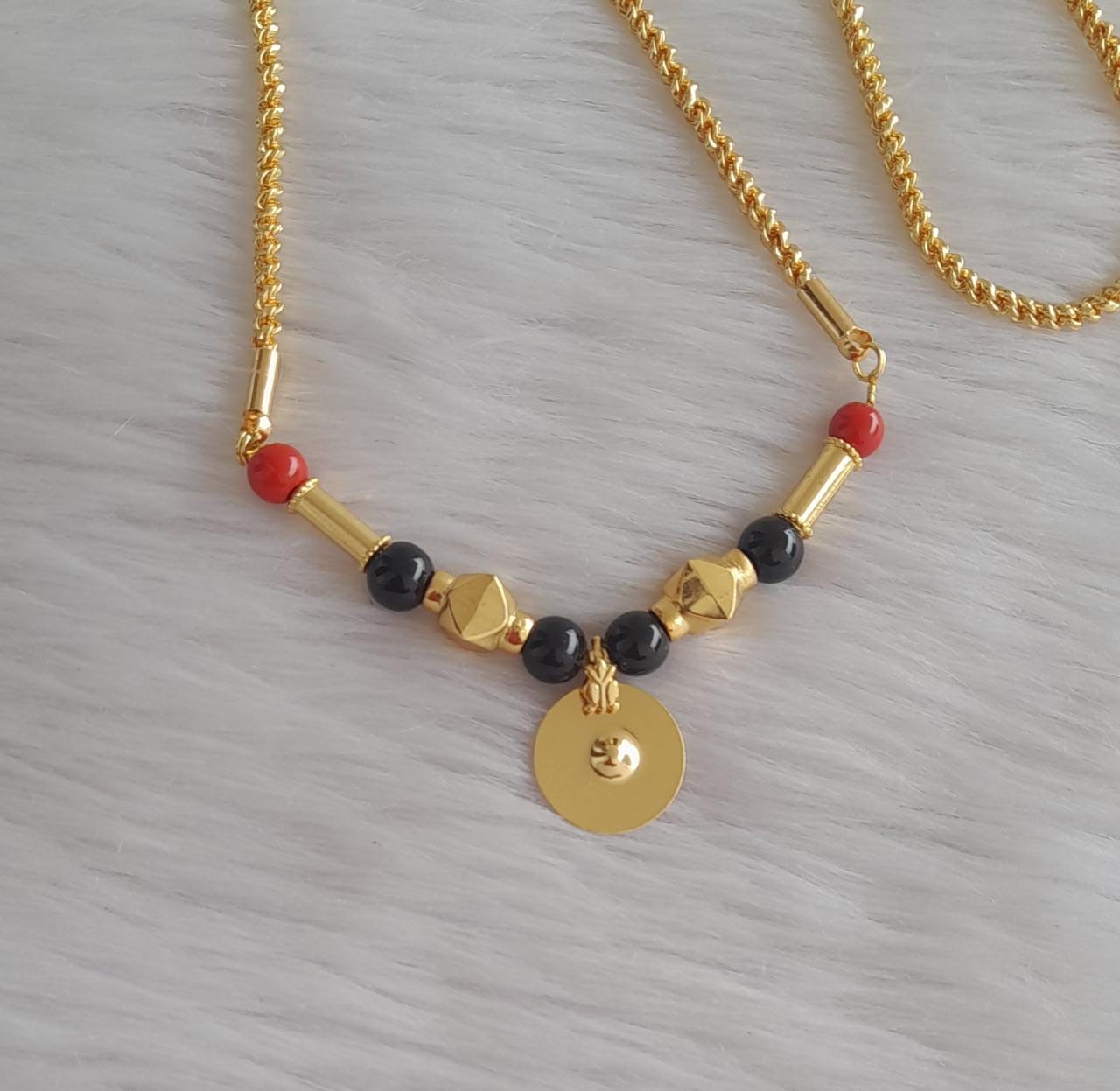 Ginni on sale mangalsutra design