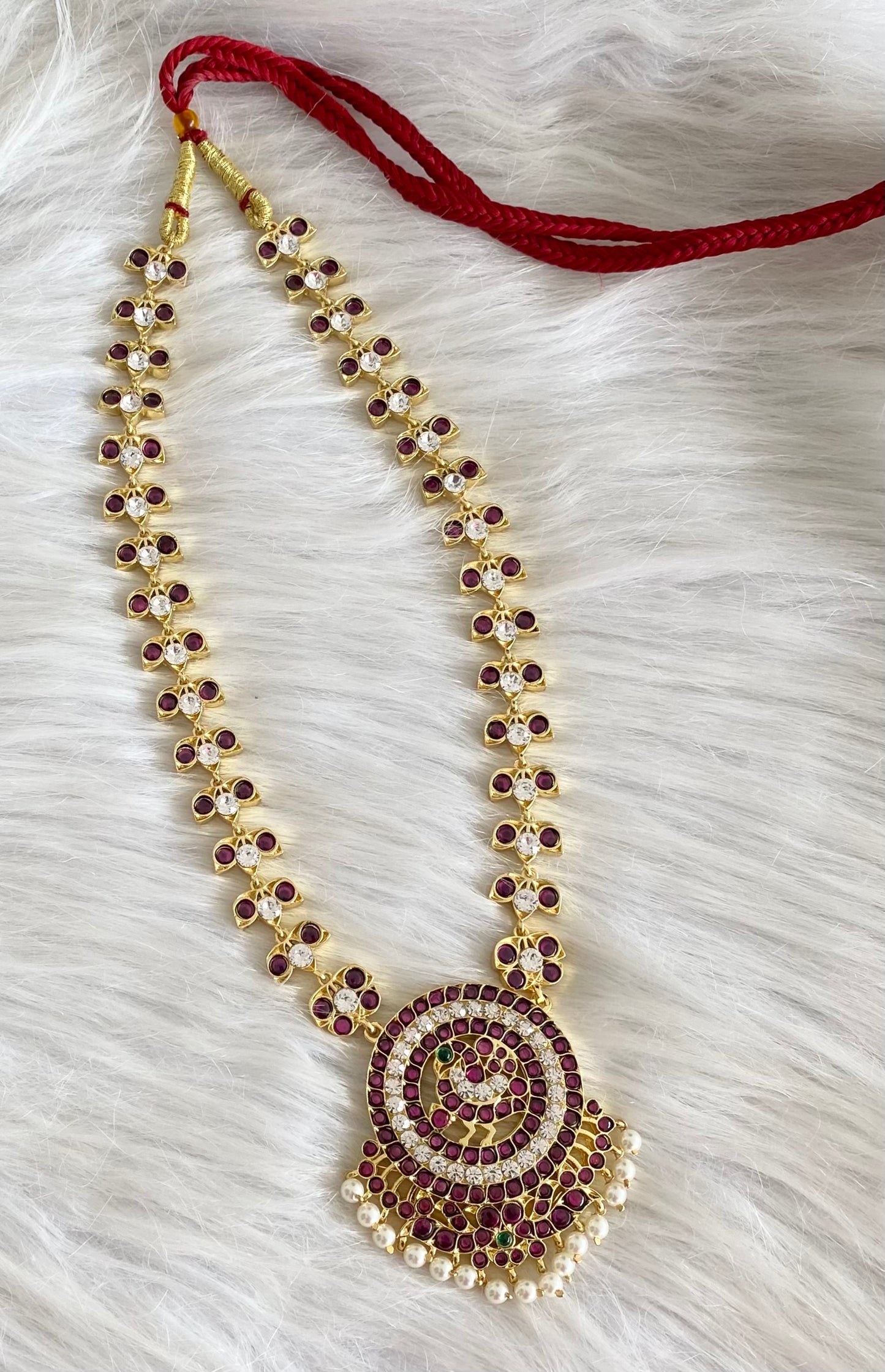 Gold tone precious kemp-green-white round pearl peacock haar dj-53941