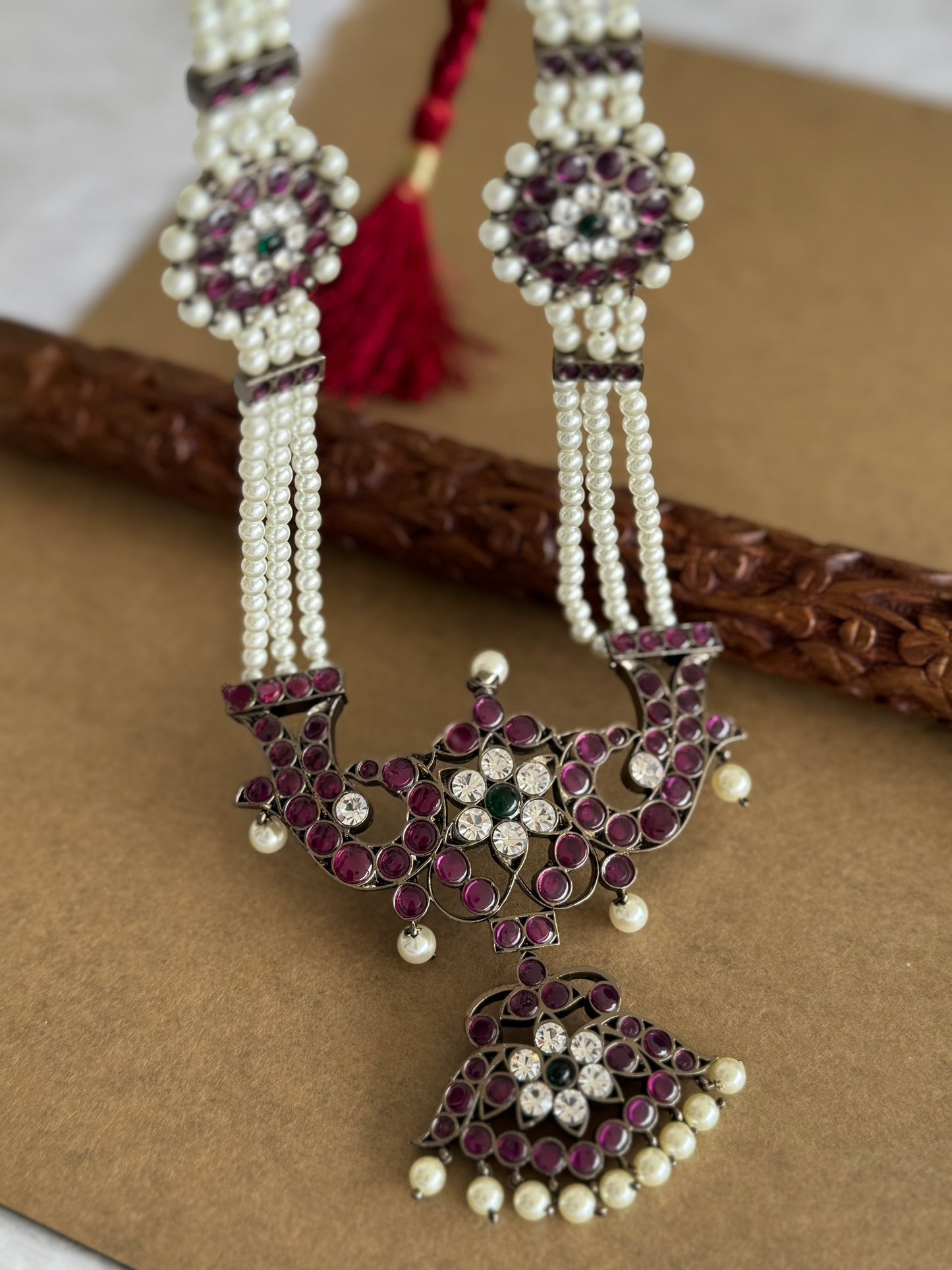 Black finish precious kemp pearl peacock haar Dj-51757