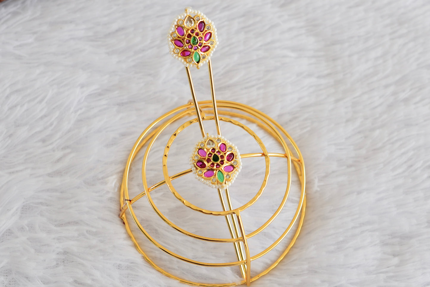 Gold tone kemp-green bun cage-hair accessory with stick Dj-52334