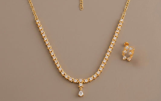 Gold tone AD white necklace set dj-53302