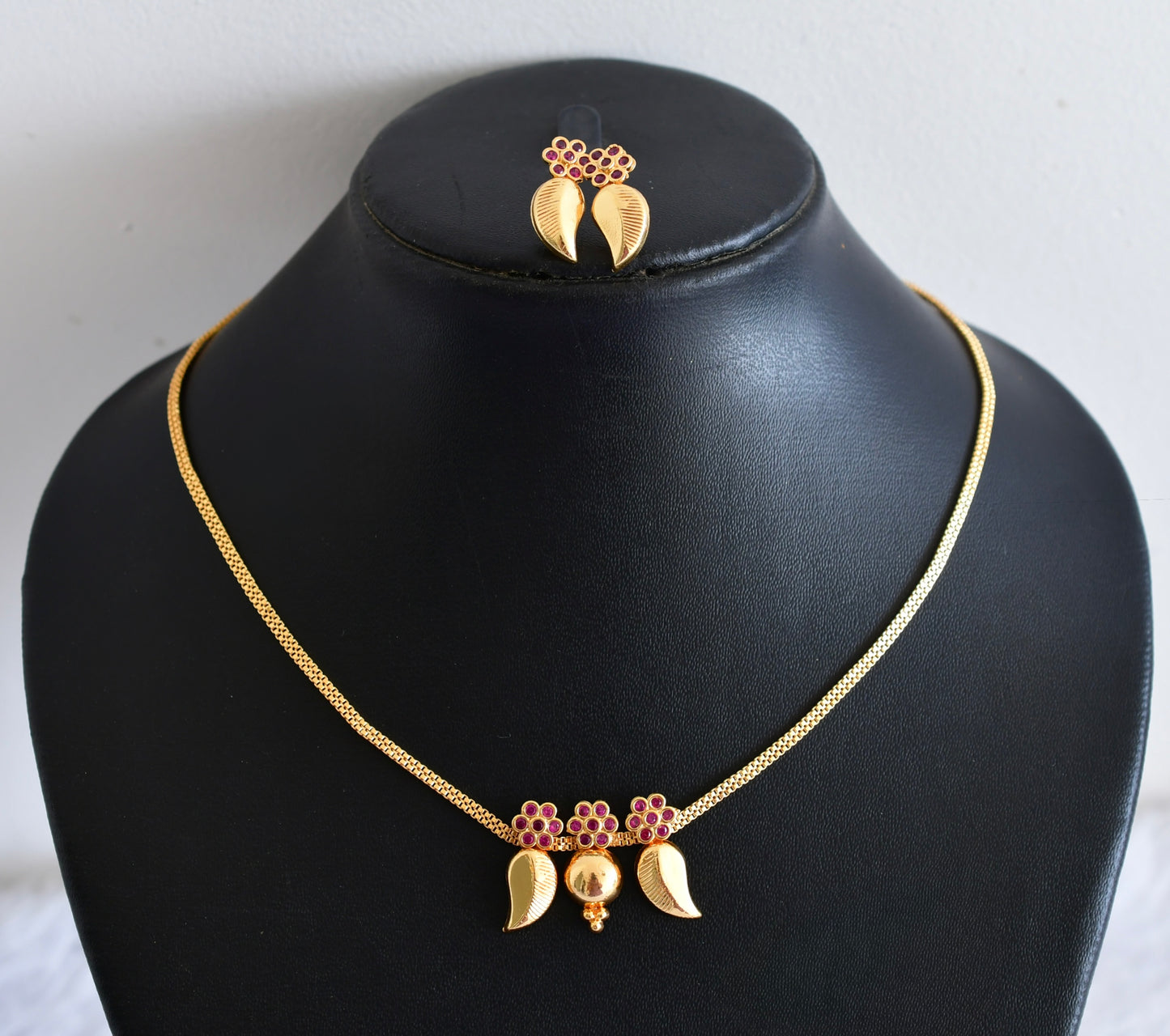 Gold tone pink flower stone mango necklace set dj-53046