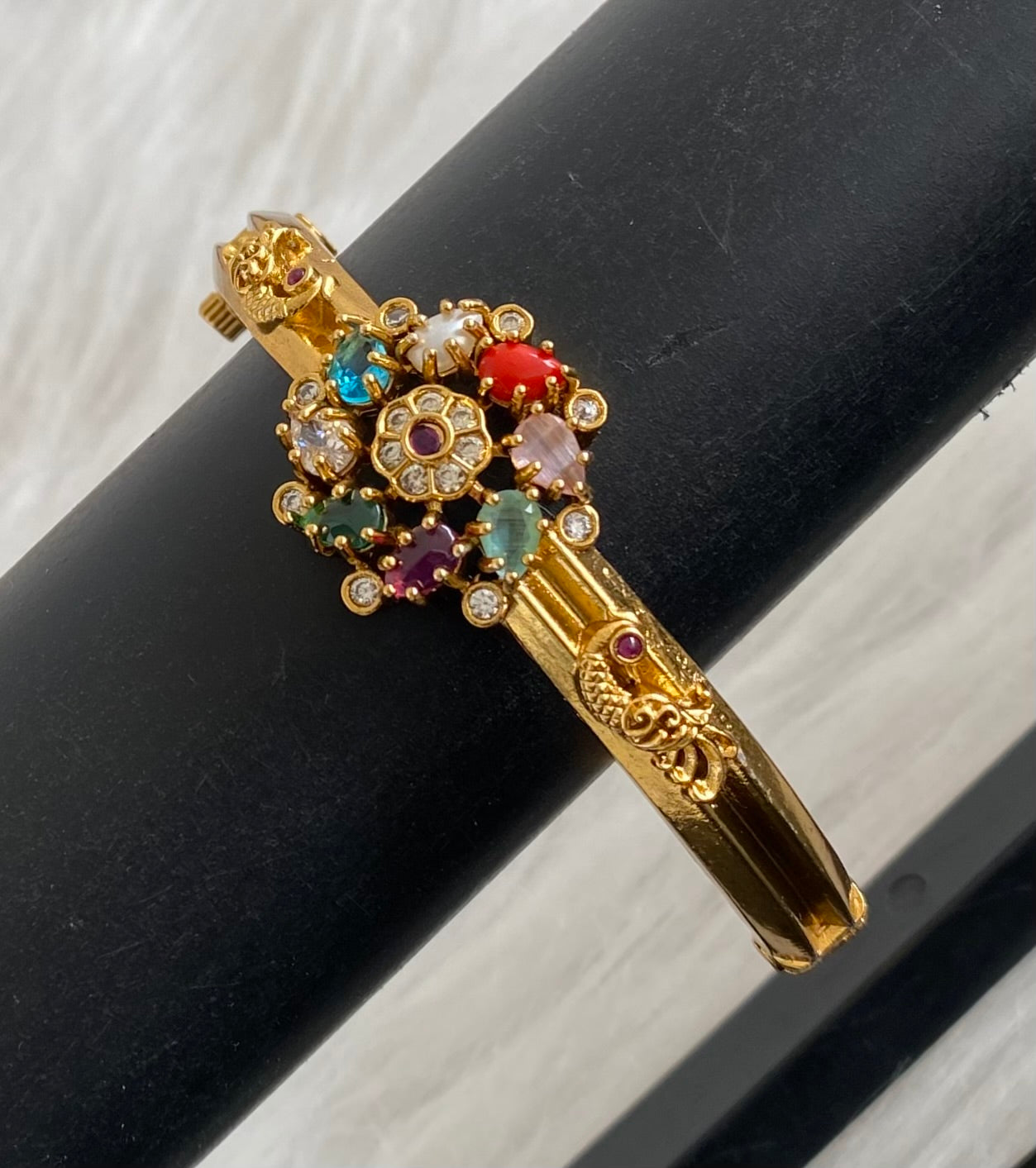 Antique gold tone peacock navarathna screw type kada/bracelet dj-53973