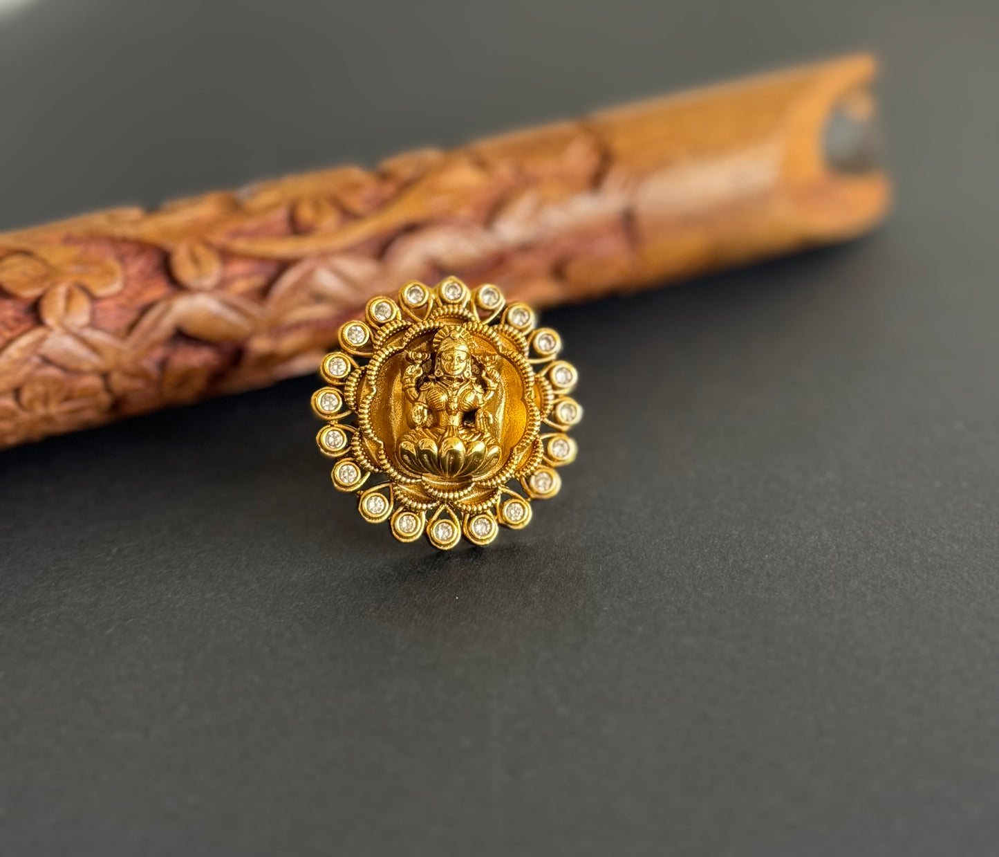 Antique gold tone white Lakshmi adjustable finger ring dj-51405